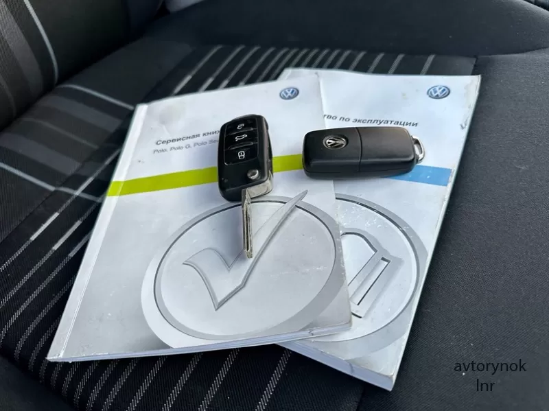 ПРОДАМ VOLKSWAGEN POLO 2015 ГОДА