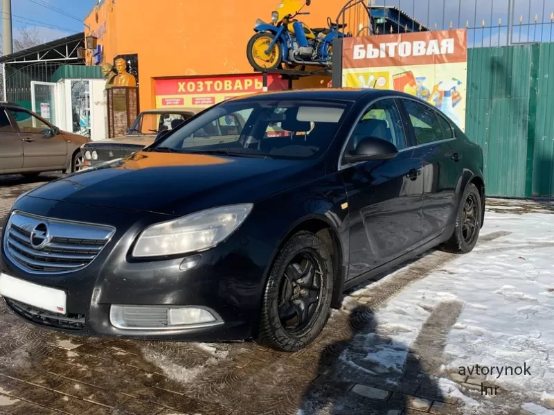 Продам Opel Insignia 2011 год