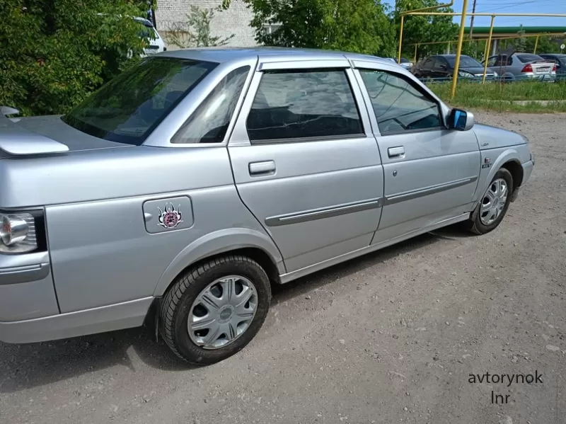 ВАЗ 21104 в хорошем состоянии. 2006гв