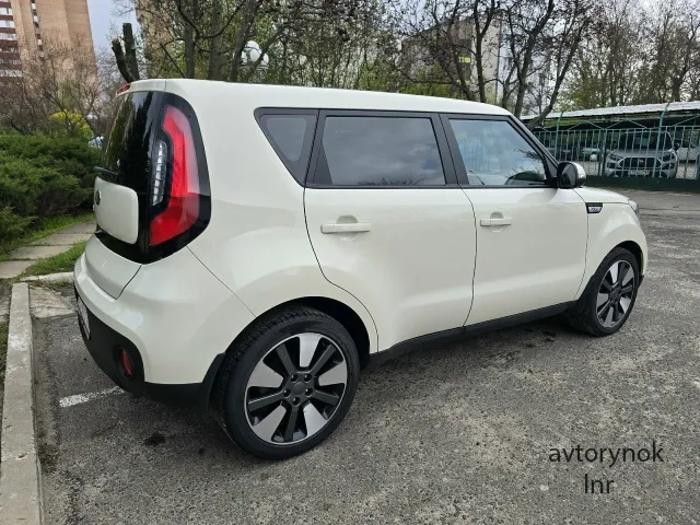 Kia Soul 2017 год