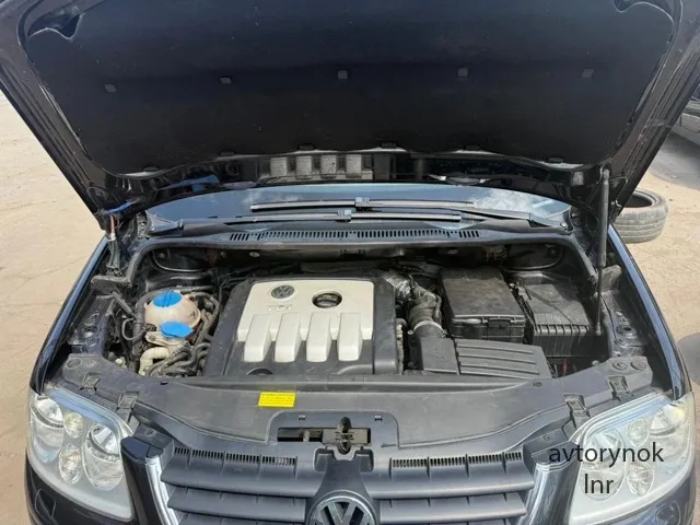 Продам Volkswagen Touran 2006 года